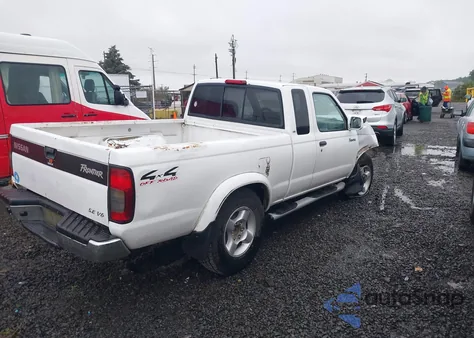 2000 Nissan Frontier Se-V6/Xe-V6 z USA, uszkodzony, nr VIN 1N6ED26Y1YC387104